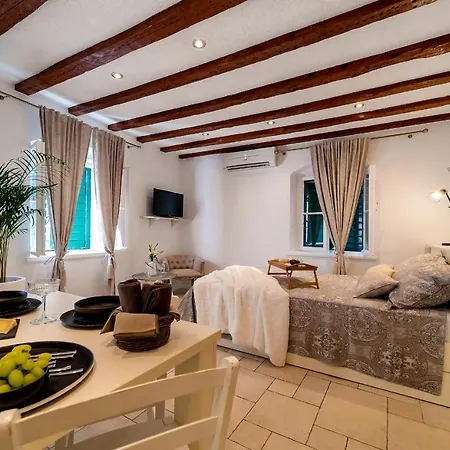 Charming Old Town Pjaca Appartement Split